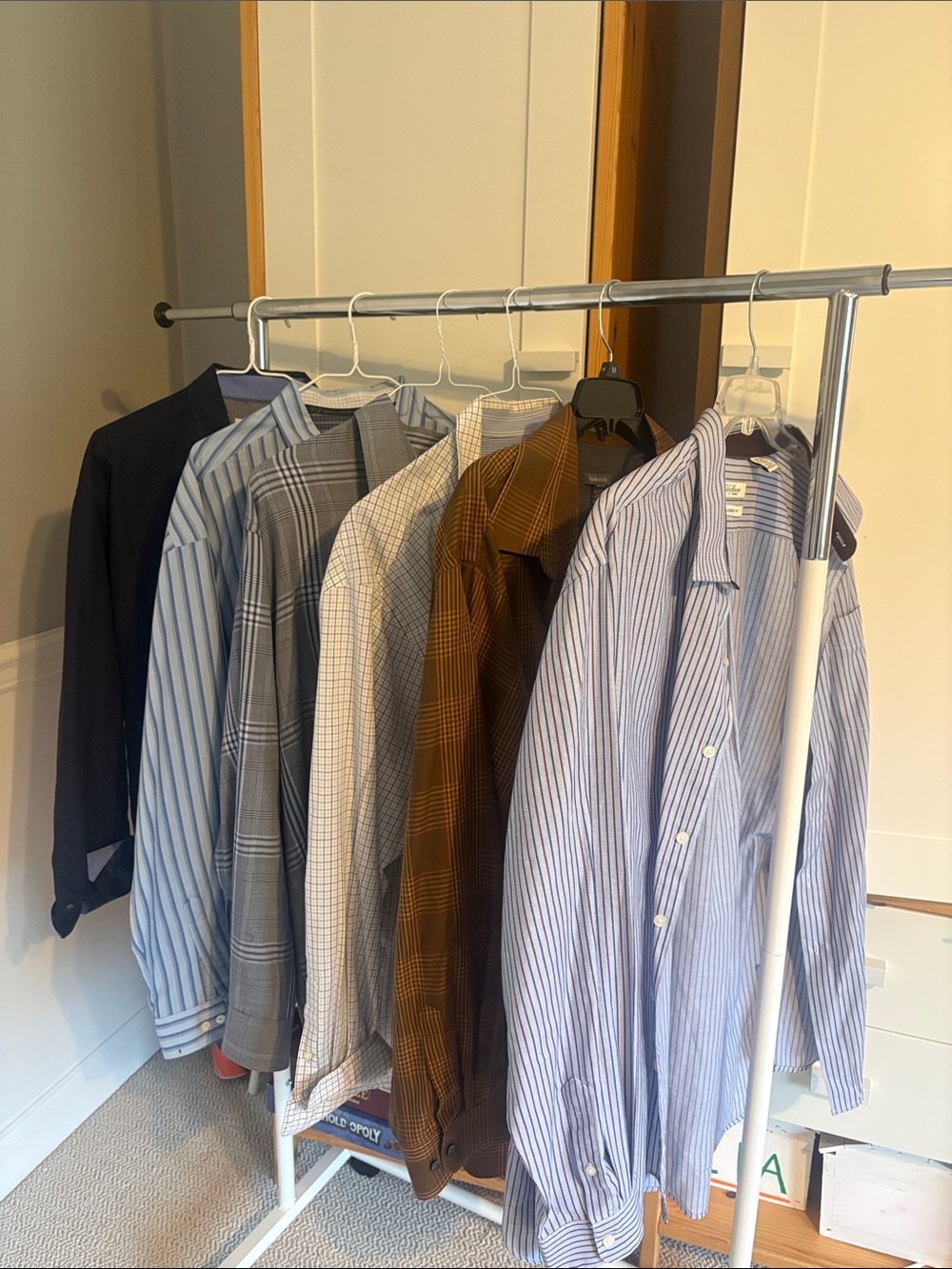 6!!! Van Heusen XXL Men' Button-Down Shirts - Classic Fit